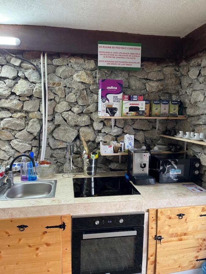 图尔达Caravans Park & Glamping Tents In The Vineyard别墅 外观 照片