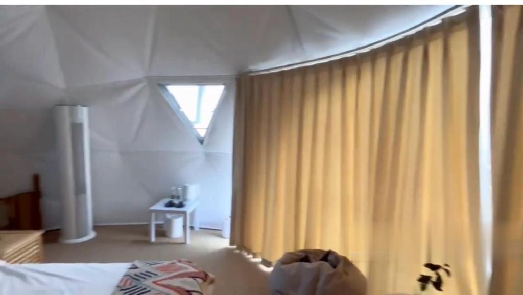 图尔达Caravans Park & Glamping Tents In The Vineyard别墅 外观 照片