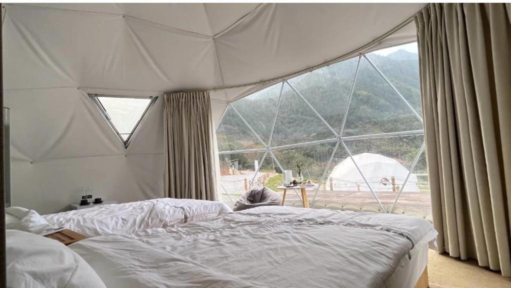 图尔达Caravans Park & Glamping Tents In The Vineyard别墅 外观 照片